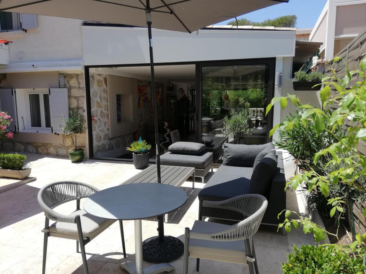 Hotel Miramar- Cap D'Antibes - La Garoupe Plage Exteriör bild