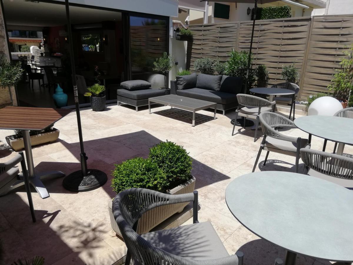 Hotel Miramar- Cap D'Antibes - La Garoupe Plage Exteriör bild