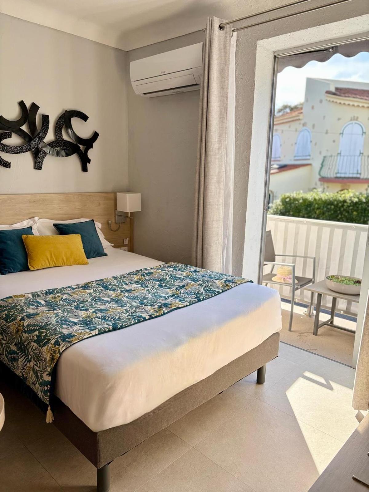 Hotel Miramar- Cap D'Antibes - La Garoupe Plage Exteriör bild