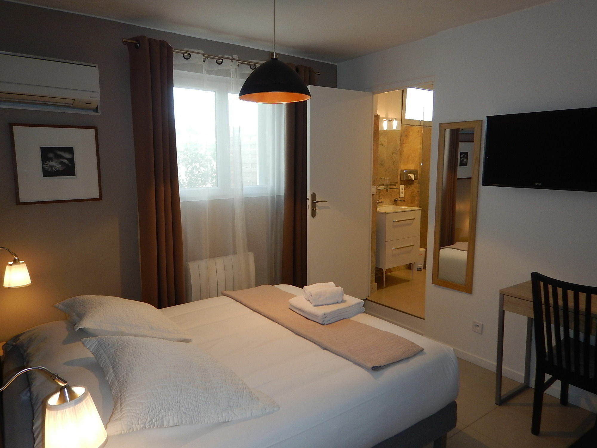 Hotel Miramar- Cap D'Antibes - La Garoupe Plage Rum bild