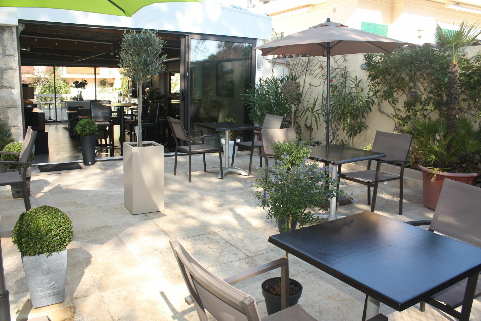 Hotel Miramar- Cap D'Antibes - La Garoupe Plage Exteriör bild